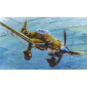 Немецкий пикирующий бомбардировщик Юнкерс Ju-87 B2. Арт. 7256